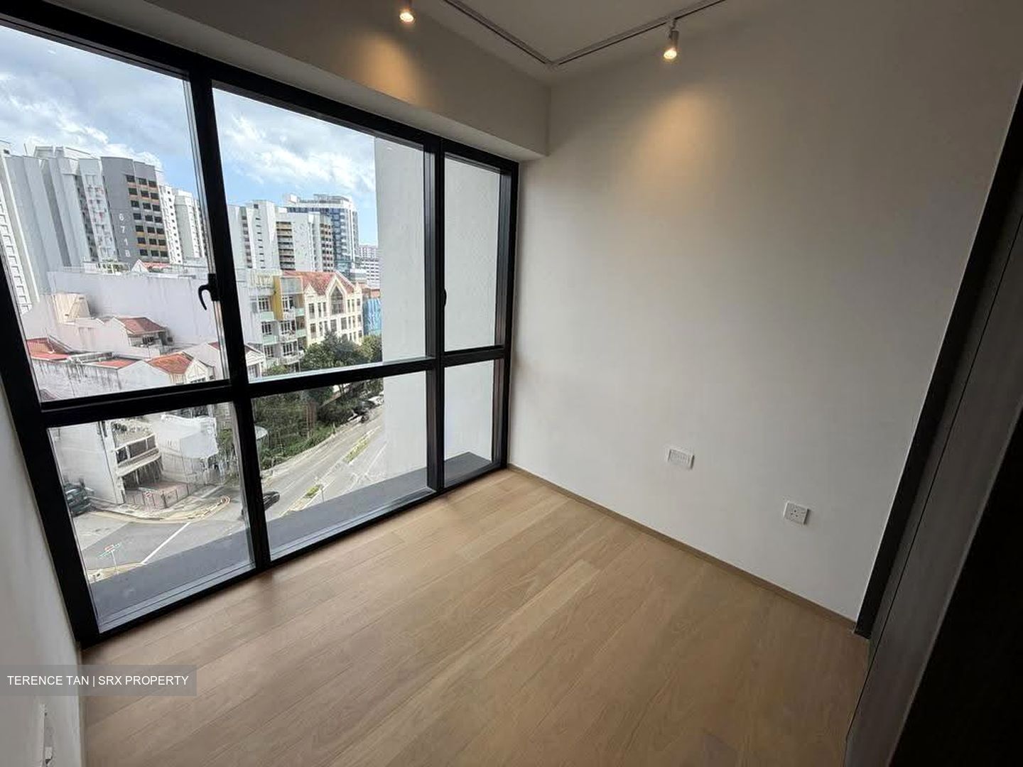 Piccadilly Grand (D8), Apartment #613815881